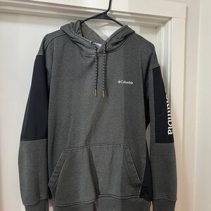 Columbia Men's Charcoal and Black Pullover Hoodie